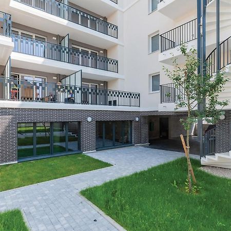 Ovelia Poissy - Les Romantiques Exterior foto